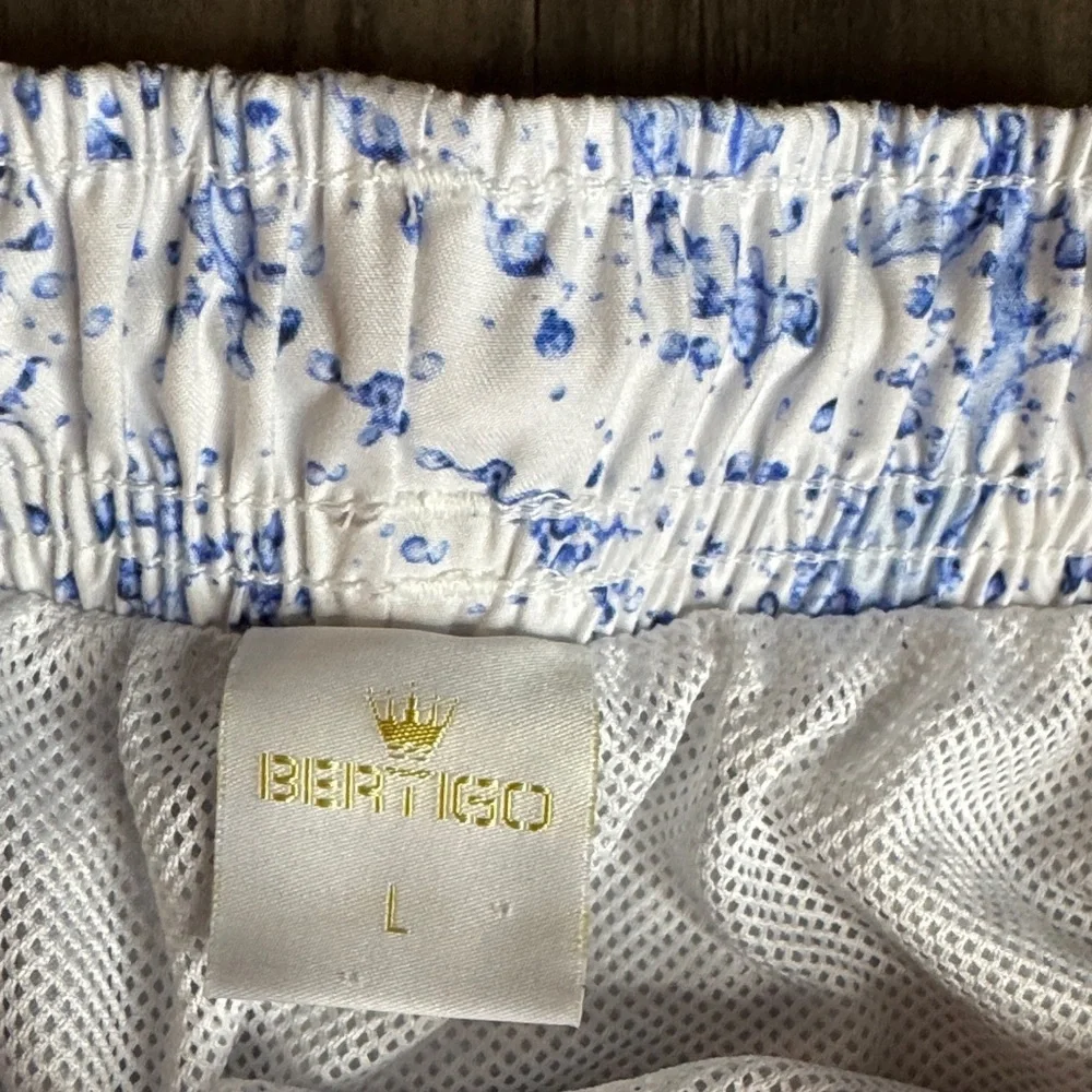 Bertigo Splatter Print Men's Swim Trunks